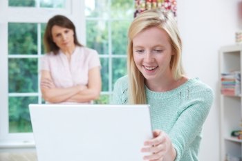 Mother Concerned About Teenage Daughter’s Online Activity