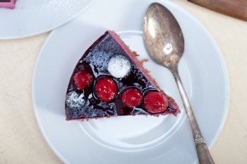 blueberry and raspberry cake mousse dessert with spice 