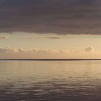 Horizon over Ocean at Moorea in Tahiti