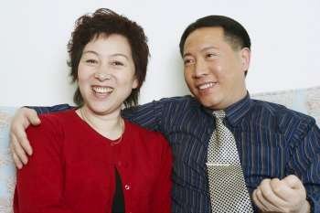 Portrait of a mature woman and a mature man smiling