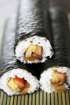Rolled sushi