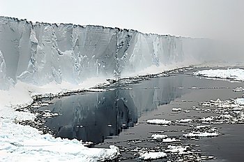 Antarctic ice shelf in mists