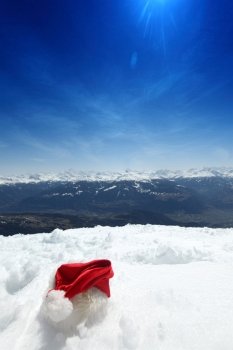santa vacation hat in mountains