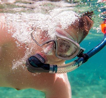 boys in the sea, snorkeling