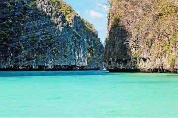 famous Maya bay of Phi-phi Leh island, Thailand