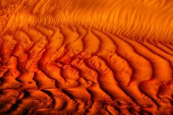 abstract texture line wave in oman the old desert and the empty quarter 