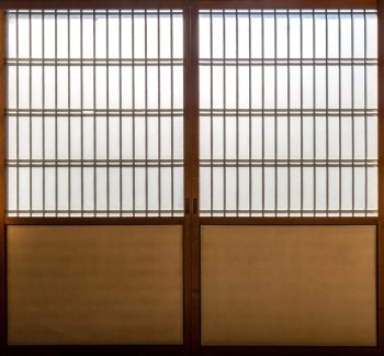 Japanese room, Sliding paper door