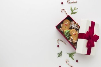 top view gift with gingerbread man. Resolution and high quality beautiful photo. top view gift with gingerbread man. High quality and resolution beautiful photo concept
