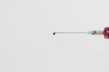 needle with drop blood