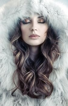 Portrait of an alluring, fresh lady winter