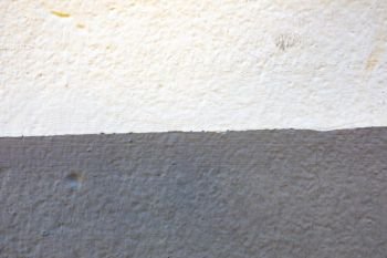 Outer wall with two types of paint for use wallpaper