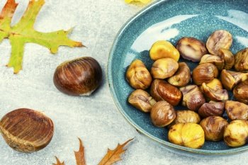 Peeled roasted chestnuts, appetizing dessert. Caramelized roasted chestnuts.. Roasted peeled chestnuts
