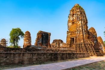 Ruined Wat Mahathat in Ayutthaya Historical Park, Ayutthaya Province, Thailand