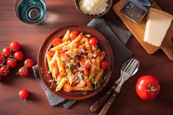 veggie penne pasta with tomatoes parmesan thyme