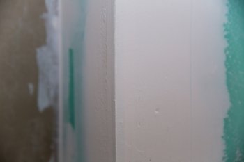 drywall hydrophobic plasterboard in green plaster corner seam detail