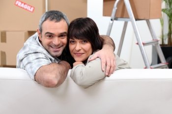 couple moving together into a new apartment