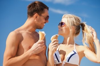 bright picture of happy couple with ice cream.