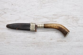 Hunting knife with leather sheath