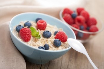 porridge with fresh berries 