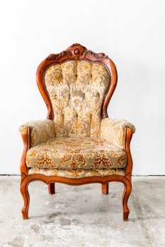 Brown Royal classical style Armchair sofa couch in vintage room 